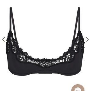 Skims fits everybody lace scoop bralette